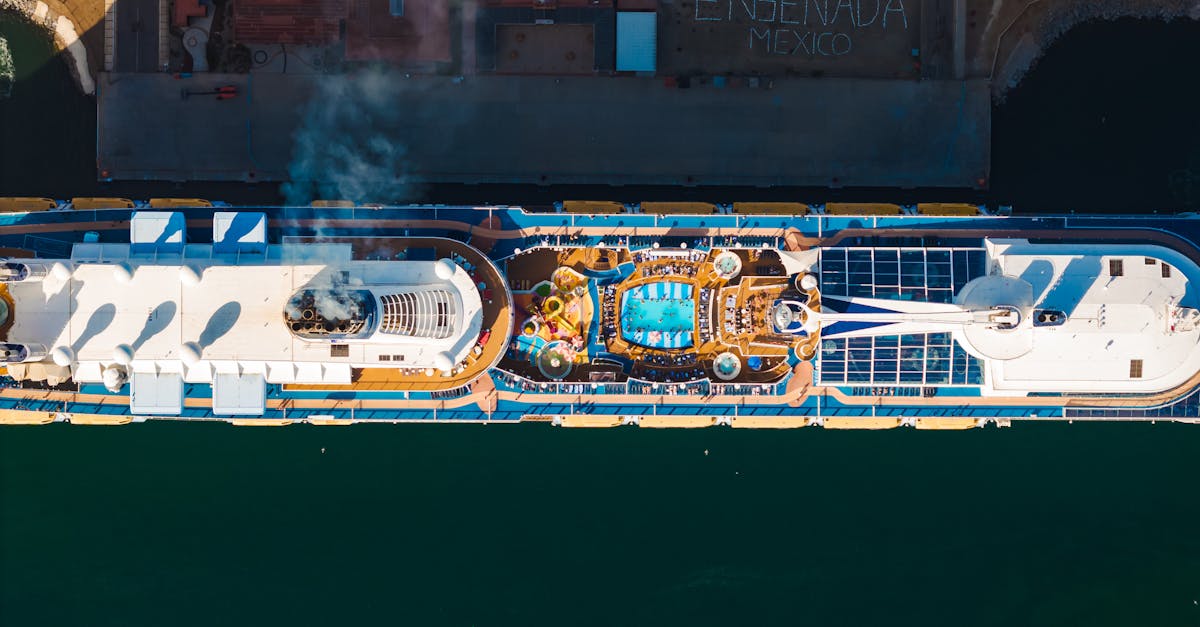 Autumn Deck Maintenance: Protecting Against Falling Leaves