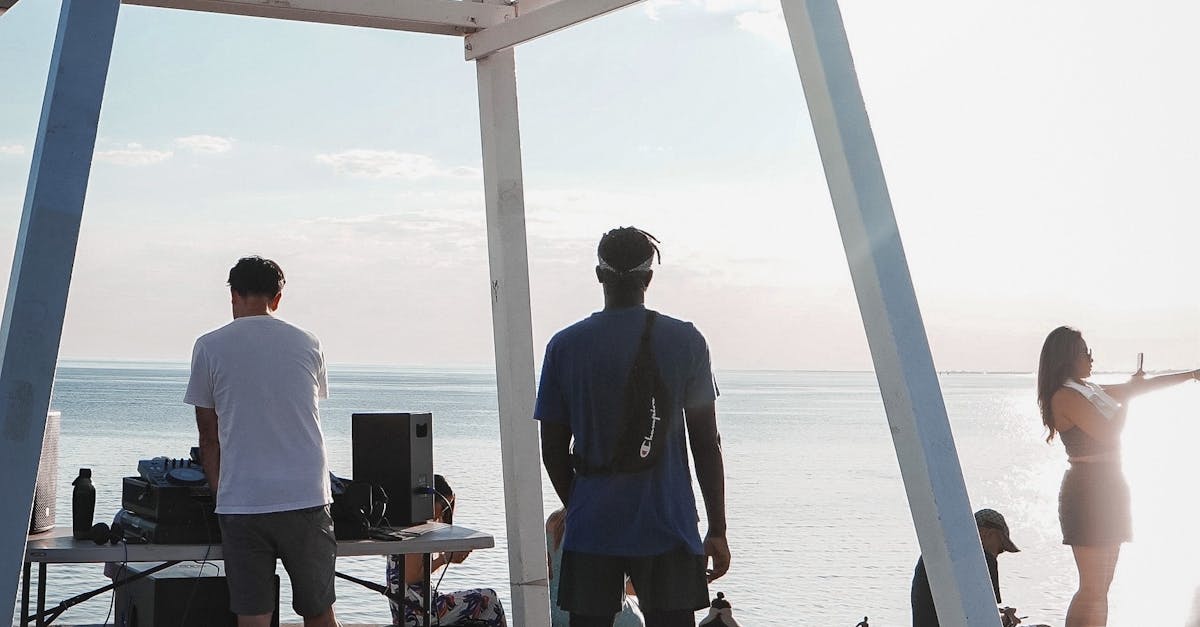 Optimising Your Outdoor Space with Effective Deck Layouts